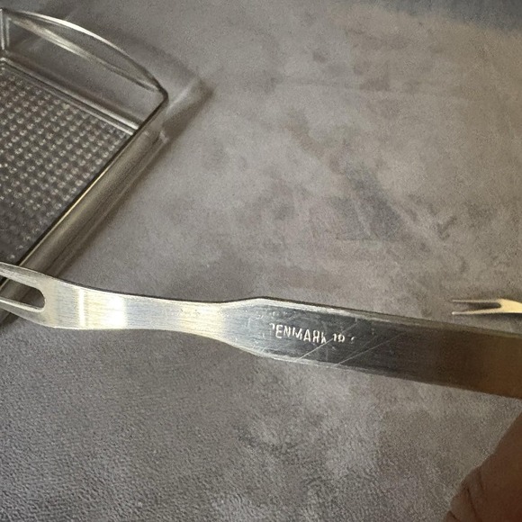 Mid Century Denmark Teak Appetizer Tray w/ Dual Plastic Inserts & Forks - Picture 9 of 12